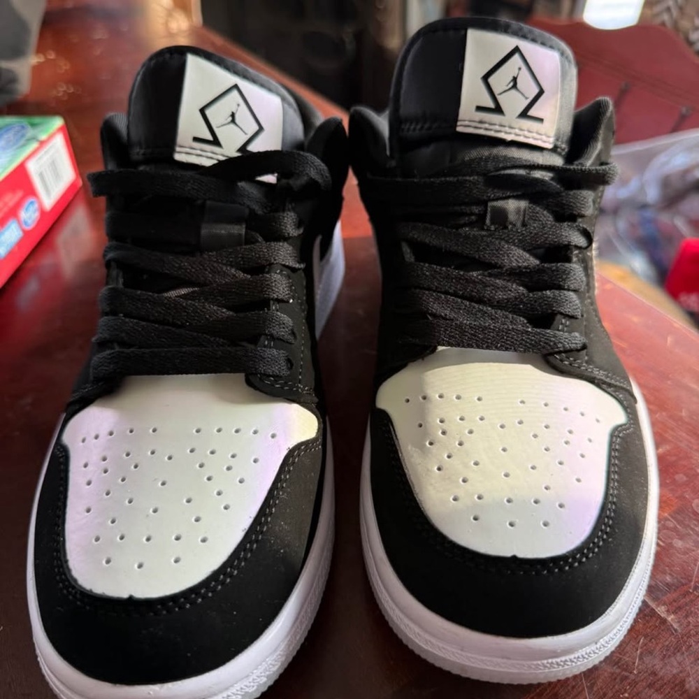 Jordan Black and White Sneakers - Picture 6 of 6